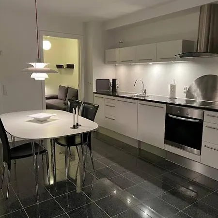 Fantastisk Lejebolig Med Direkte Udsigt Til So *