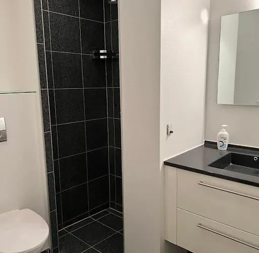 Fantastisk Lejebolig Med Direkte Udsigt Til So 보겐세