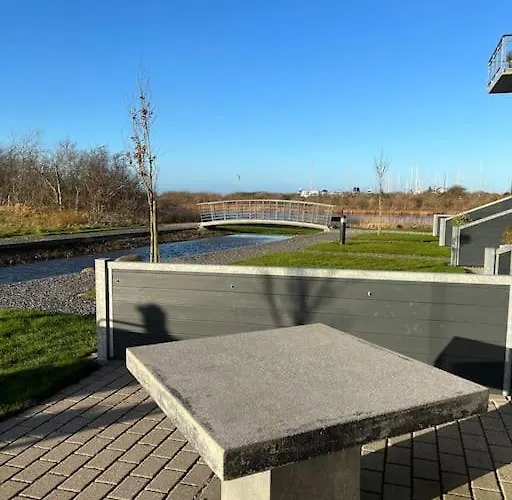 Fantastisk Lejebolig Med Direkte Udsigt Til So * 보겐세